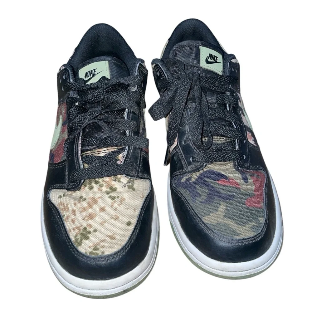 Nike Dunk Low SE "Crazy Camo" - Picture 2 of 4